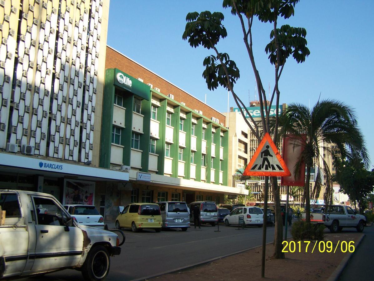 Premier Hotel Lusaka Kültér fotó