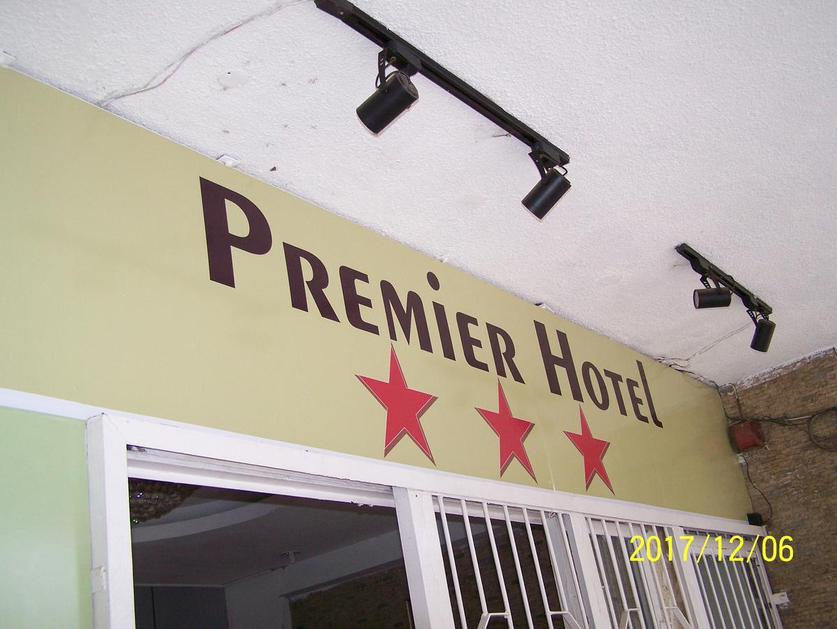 Premier Hotel Lusaka Kültér fotó